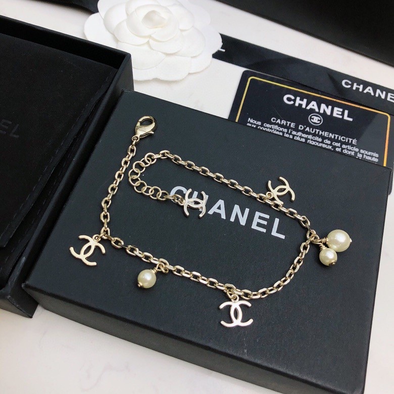 Chanel Necklaces